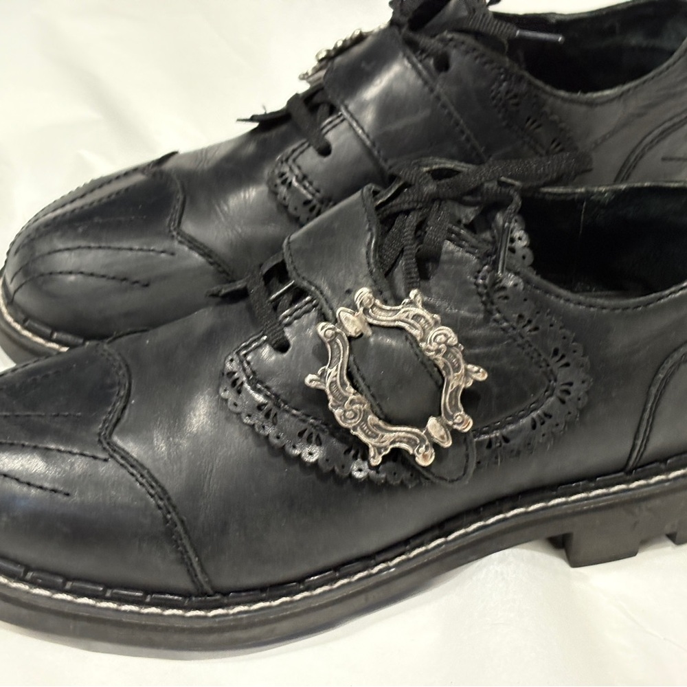 7th Heaven Capellan Buckled Derby Women’s size 9 fits like 8